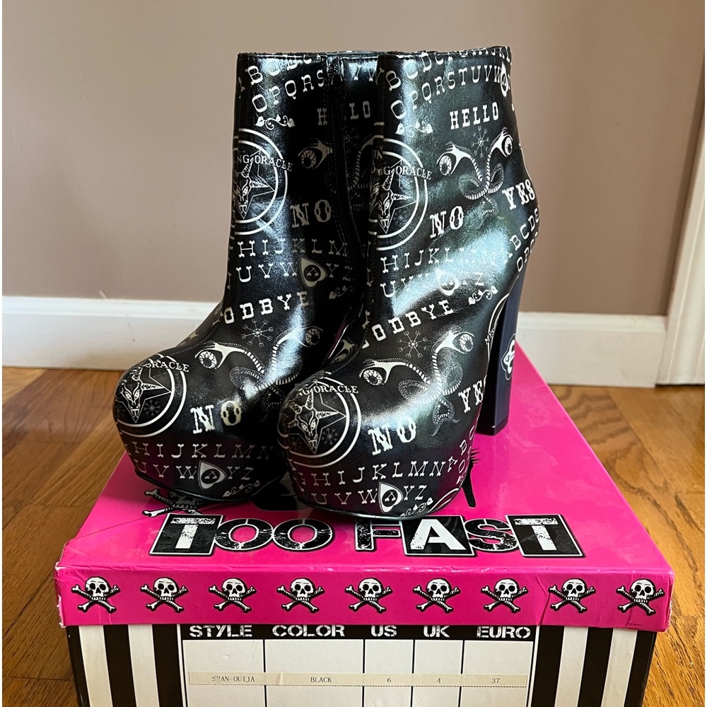 NIB Too Fast Super Rare! Ouija Pentagram Boots - Picture 6 of 9